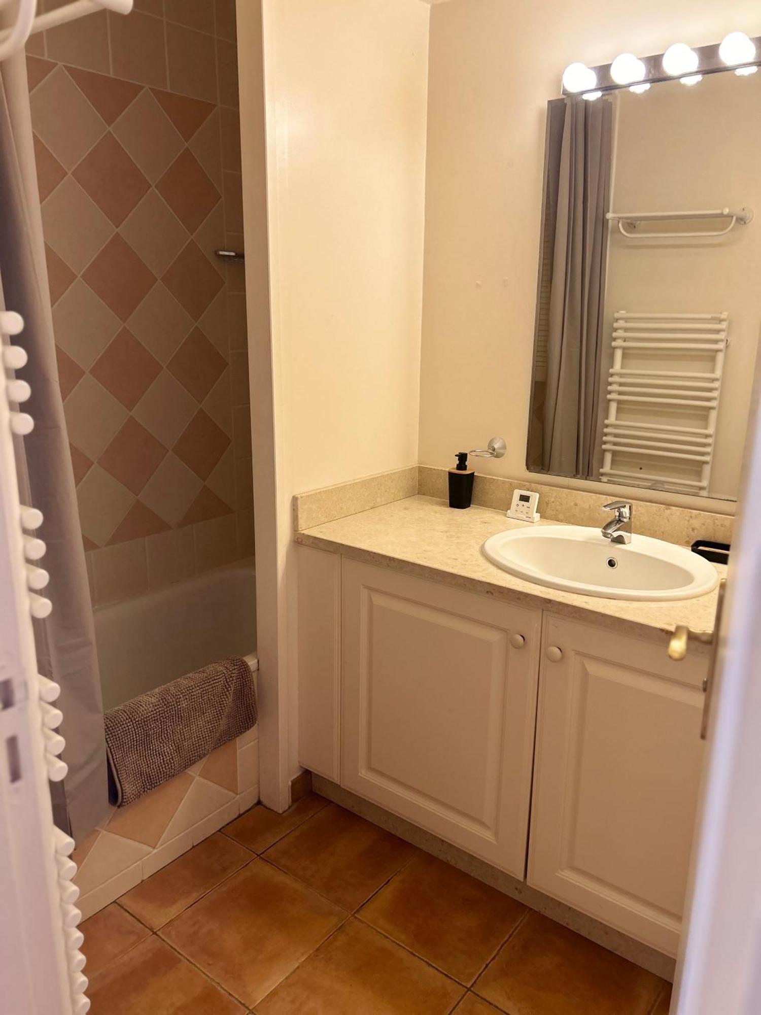 Appartement Golf De Saumane 2 Chambres 2 A 4 Personnes Екстер'єр фото